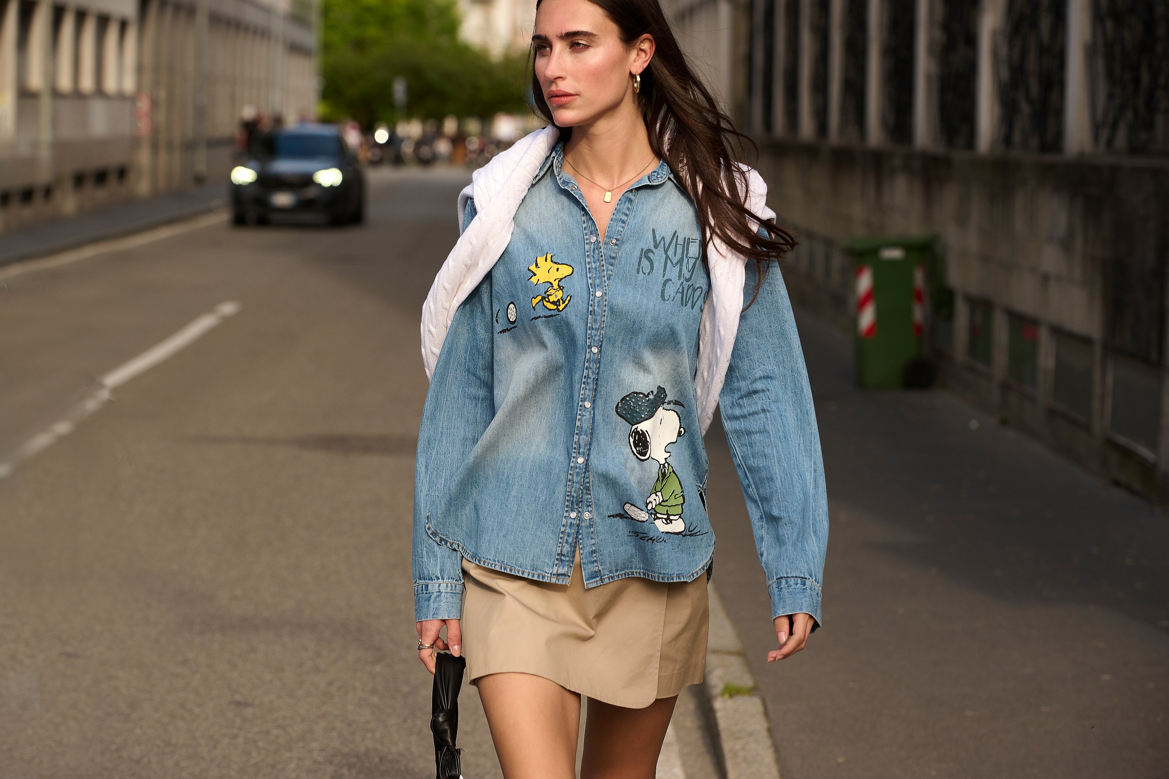 Sweat Peanuts Femme – Bleu – Taille S – Pull Décontracté Avec Logo – État Très Bon