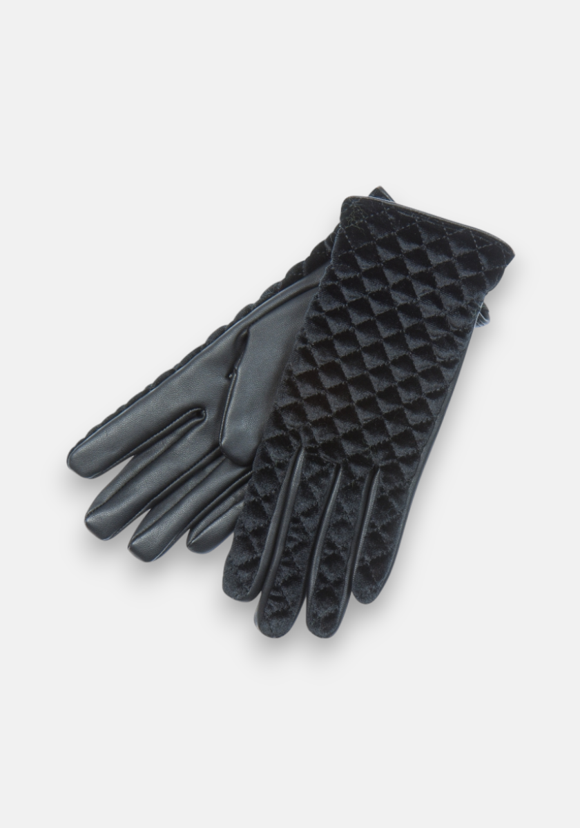 A pair of Princess Goes Hollywood black gloves, one atop the other, crafted from soft leather with a smooth palm and quilted diamond pattern on the back, set against a plain white background.