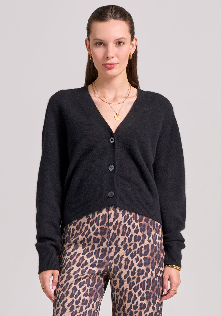 Cardigan noir duveteux