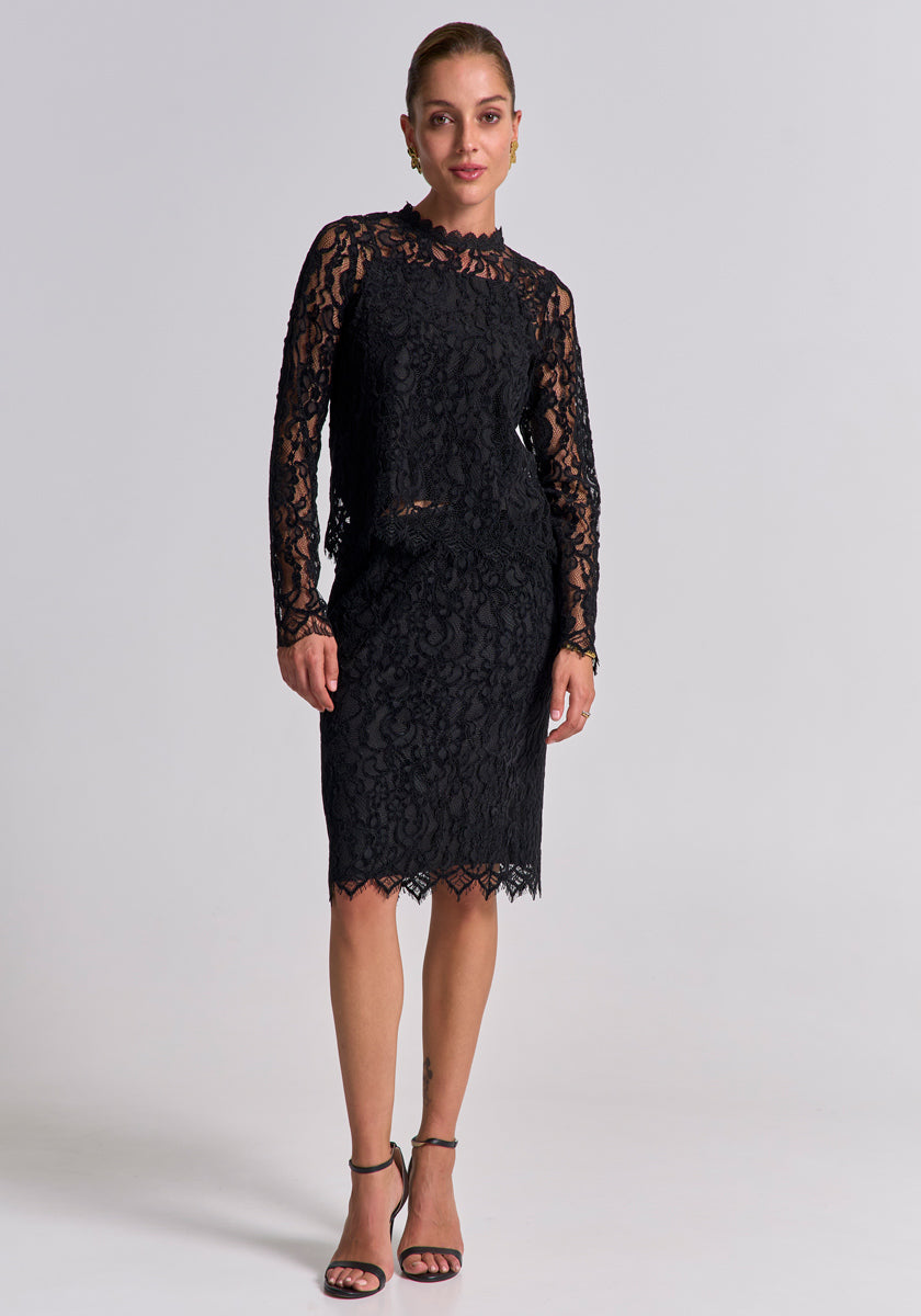 Crochet lace pencil skirt