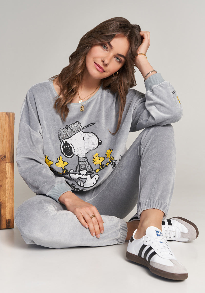 Graues Sweatshirt Snoopy Golf