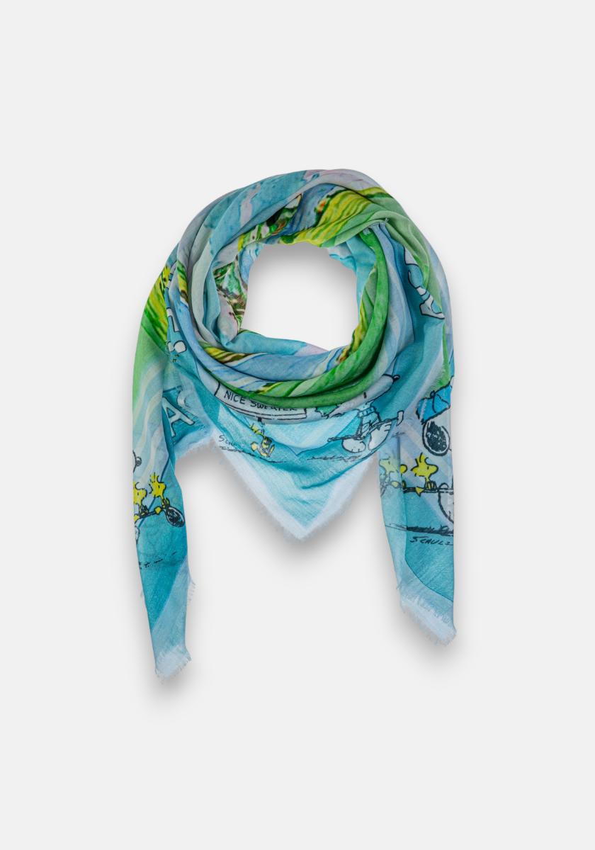 A light blue square Tuch from Frogbox by Princess in a soft Baumwolle-Modal-Mix, featuring a vivid map-like print in green, yellow, and dark blue. Neatly folded into a triangle and loosely looped on a plain white background.