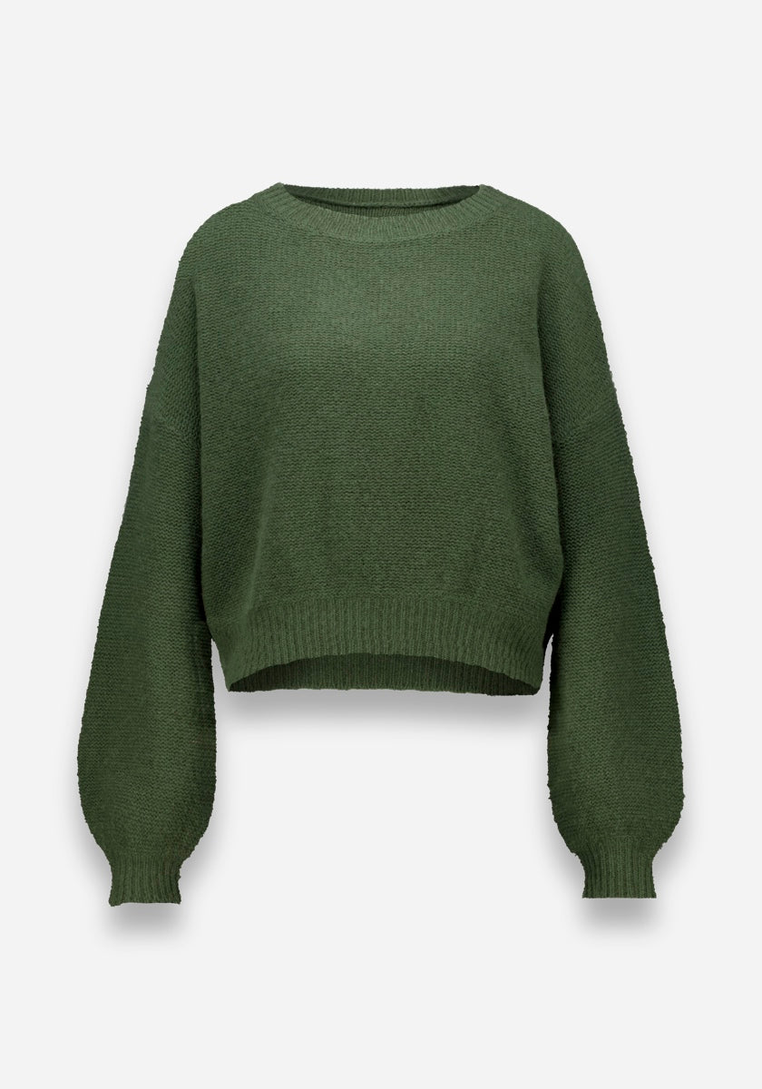 Waldgrüner Princess Goes Hollywood Kaschmirpullover mit Rundhalsausschnitt, überschnittenen Schultern, gerippten Bündchen und Saum. Die lockere, leicht verkürzte Passform und die Ballonärmel verleihen ihm einen entspannten Look. Abgebildet auf einem einfarbig weißen Hintergrund.