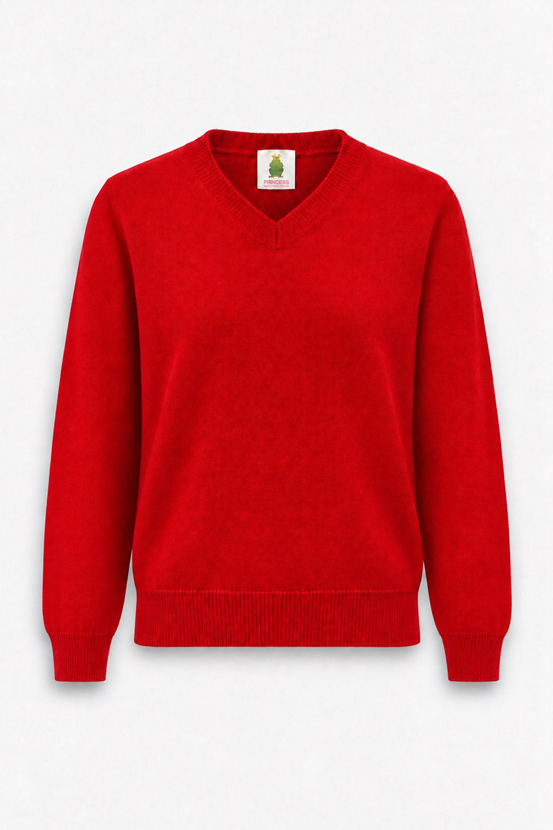 Ein leuchtend roter Kaschmirpullover mit V-Ausschnitt, langen Ärmeln und gerippten Bündchen. Auf dem Etikett im Kragen ist ein grüner Frosch mit einer Krone abgebildet, unter dem die Aufschrift PRINCESS steht.