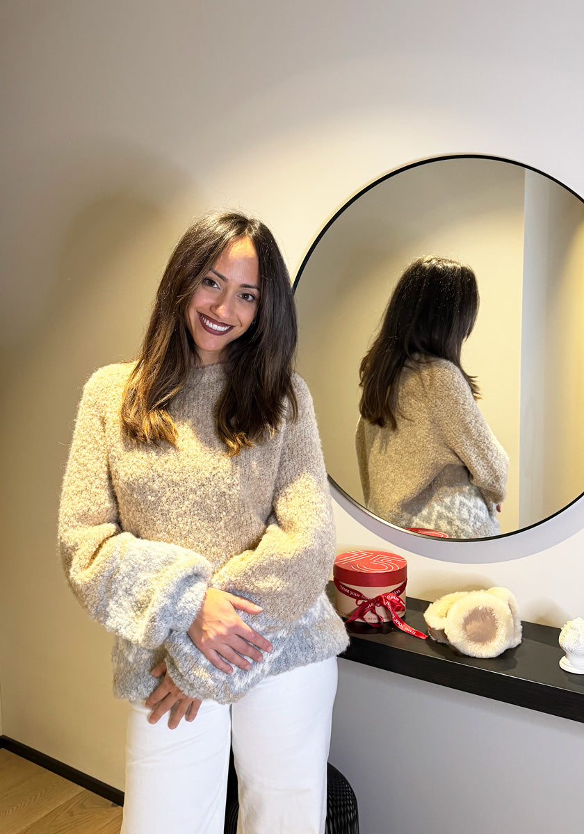 Flauschiger Pullover im Jacquardstrick