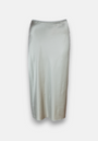 The Greiger Seidenrock by Princess Goes Hollywood is a light gray, high-waisted satin midi skirt with a smooth, shiny finish and an elastic waist for comfort. Its elegant, straight-cut design is shown against a plain white background.