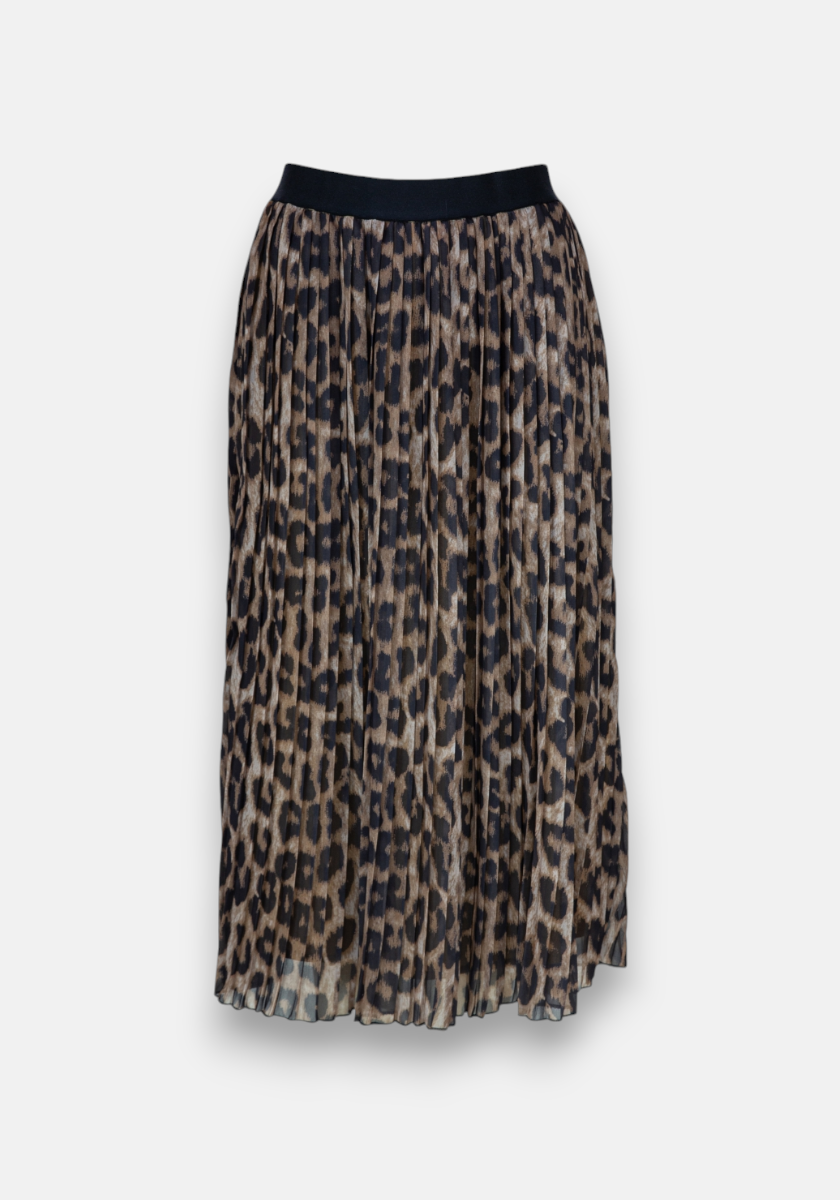 pleated skirt with leopard print