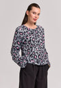 Flauschiger Pullover minimal Leo