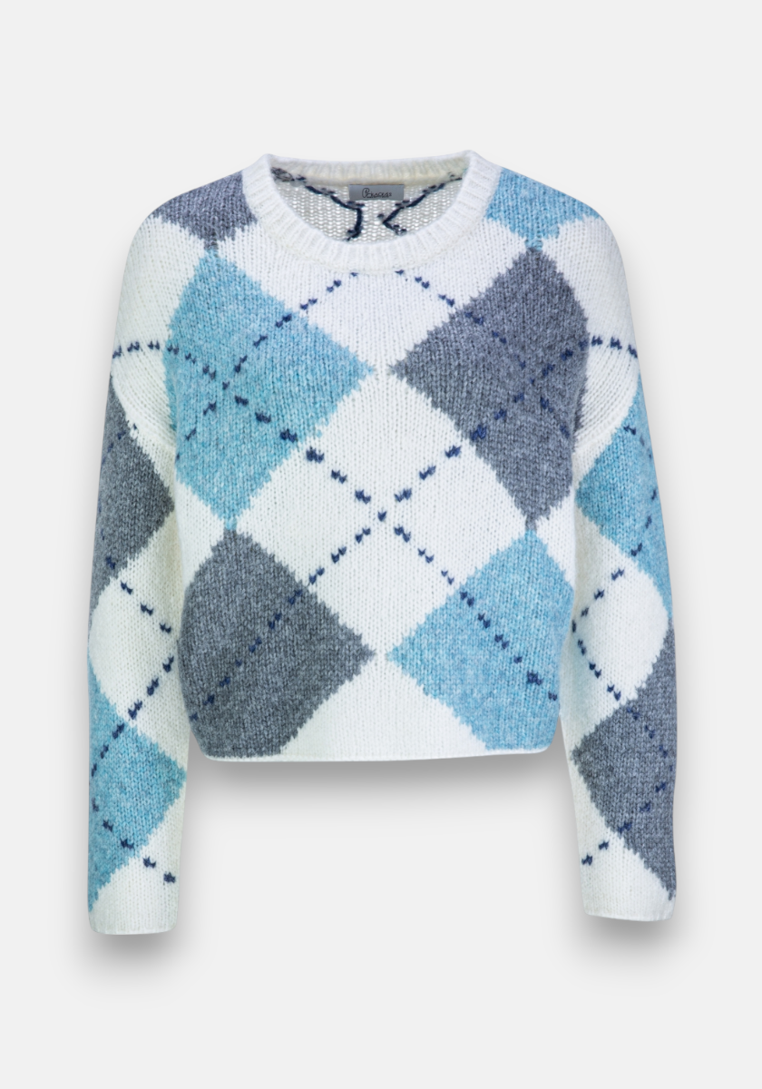 The Princess Goes Hollywood crop Strickpullover features blue, grey, and white Argyle-Muster with pastel diamond shapes. Made from soft Wolle-Alpaka-Mix, it has a ribbed crew neckline, cuffs, and hem with long sleeves.