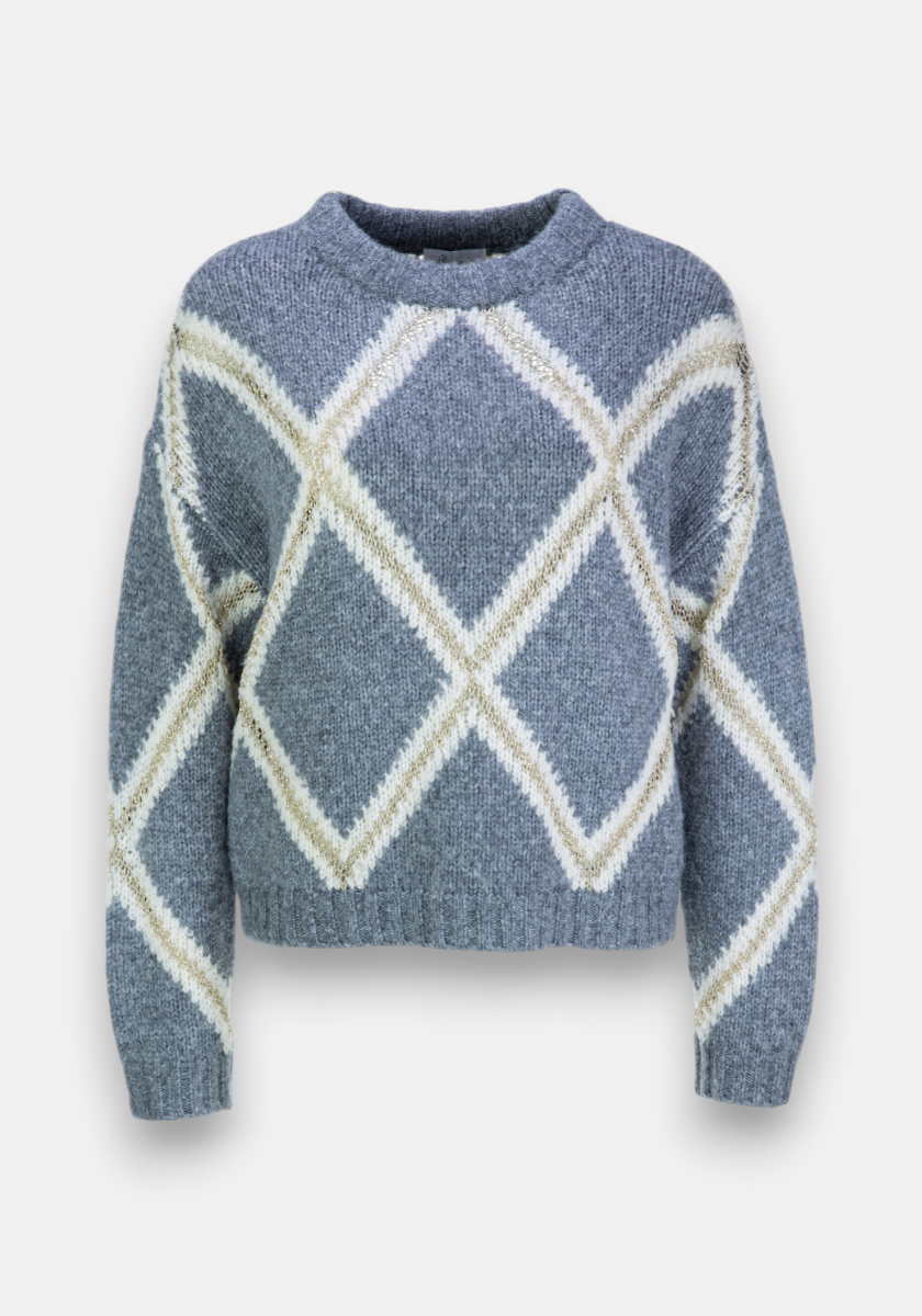 The Princess Goes Hollywood blue Strickpullover features a bold white and beige argyle pattern, ribbed crew neck, long sleeves, and a relaxed cropped fit. Made from textured Alpaka-Mix fabric, it's soft and ideal for cooler days.