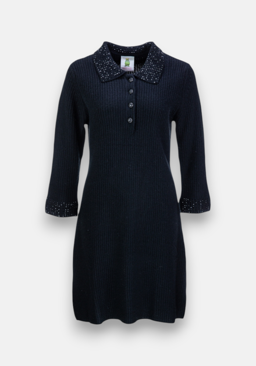 A black, long-sleeved ribbed Strickkleid from Princess Goes Hollywood with a buttoned placket and Polokragen. The collar and sleeve cuffs feature small white studs that add a decorative touch to its knee-length silhouette.