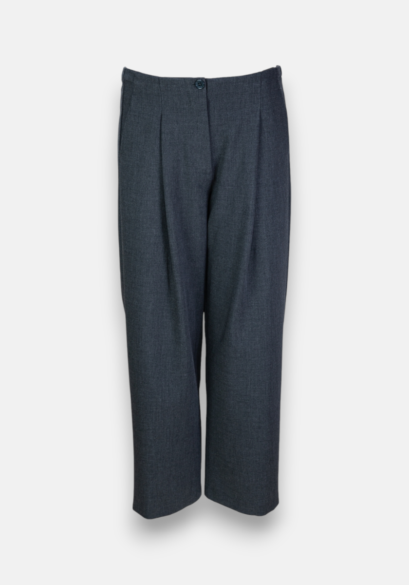 A pair of high-waisted, wide-leg gray Stoffhose by Princess Goes Hollywood, featuring front pleats and a button-zipper waistband closure, displayed against a plain white background.