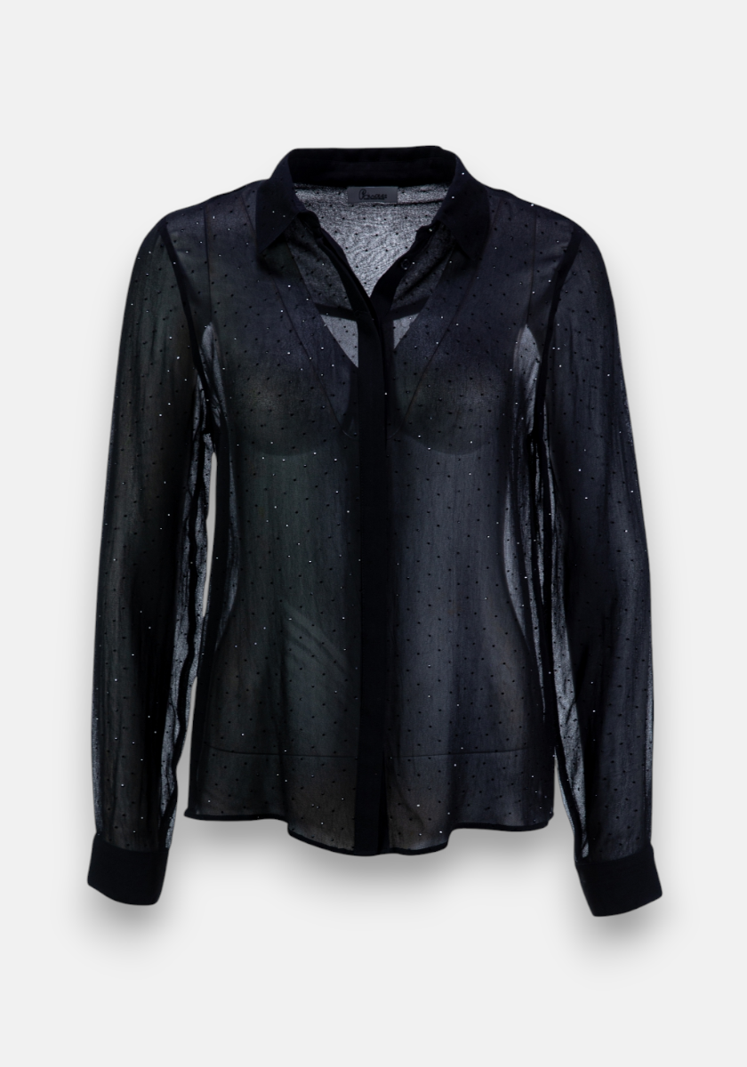 Die transparente Hemdbluse von Princess Goes Hollywood besticht mit langen Ärmeln, Kragen, dezentem Punktmuster auf schwarzem Stoff und relaxed-fit für eine luftig fließende Silhouette.