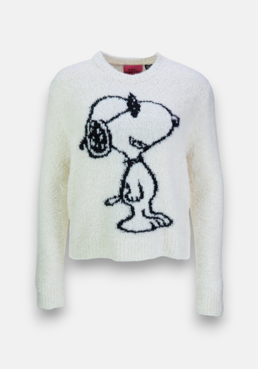 The Frogbox by Princess white long-sleeved Grobstrickpullover features a large black line drawing of Snoopy with headphones on the front. Made from an alpaca wool blend, it offers a relaxed fit and crew neck, shown on a plain white background.