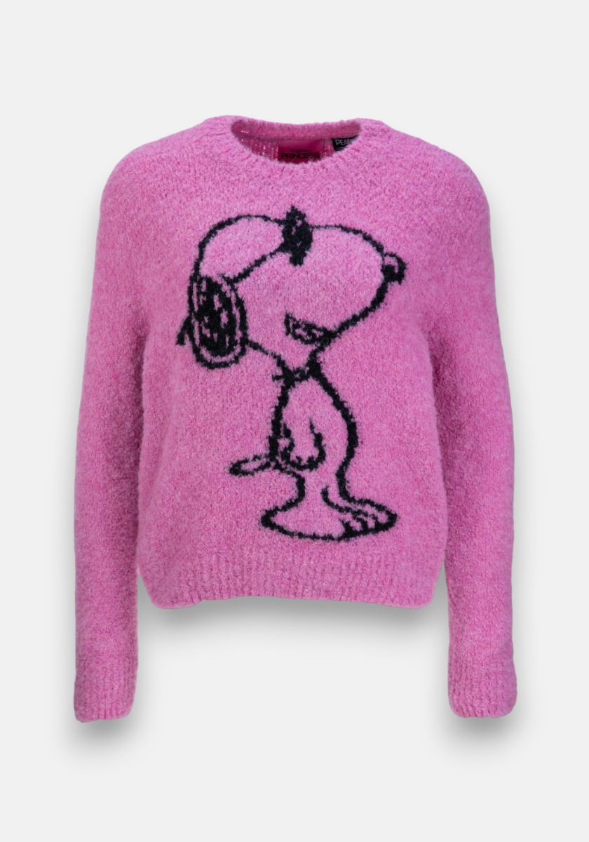 The Frogbox by Princess pink alpaca-wool Grobstrickpullover features a large black Snoopy drawing on the front, a crew neckline, and a relaxed fit. The fuzzy sweater is shown against a plain white background.