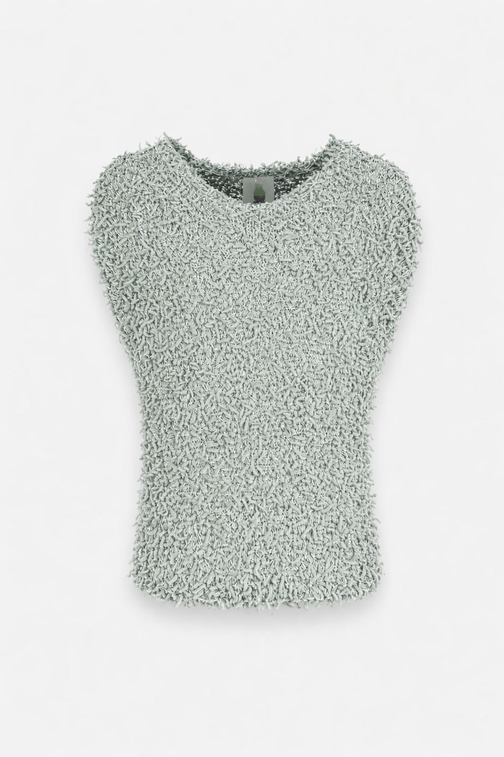 Ein ärmelloses, hellgraues Pullunder von Princess Goes Hollywood, mit strukturiertem, flauschigem Schlingenstoff, einfachem, geradem Schnitt und klassischem Rundhalsausschnitt. Abgebildet vor einem schlichten weißen Hintergrund.