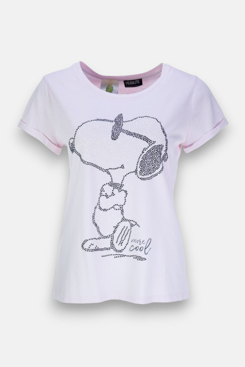 Dieses hellrosa Princess Goes Hollywood Snoopy T-Shirt aus Baumwolle zeigt eine strassbesetzte Silhouette von Snoopy mit Sonnenbrille, den Slogan "me cool" darunter, das Peanuts-Label im Nacken und einen schlichten, lässigen Stil.