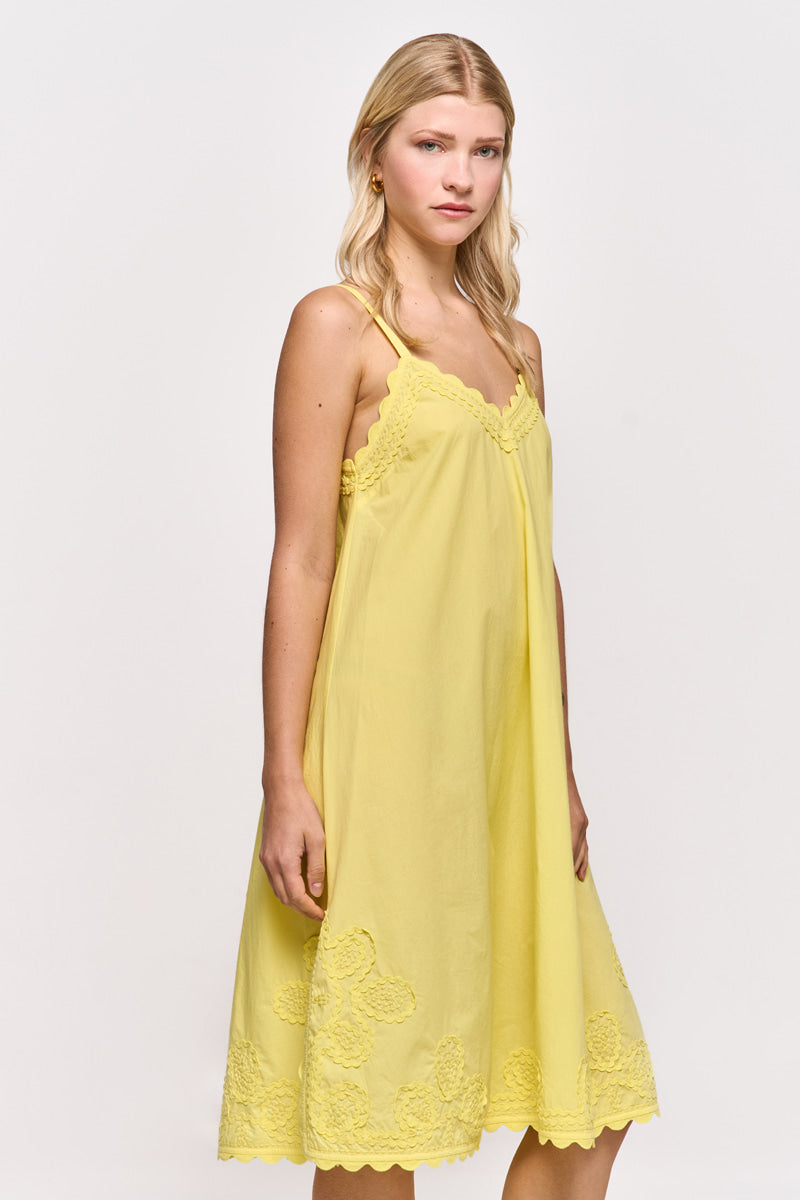 Fresh summer fashion | Light and airy styles Fresh summer fashion | Light and airy styles