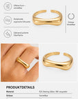 Ein goldfarbener, organisch geformter, offener Ring mit polierter Oberfläche von Princess Goes Hollywood wird sowohl am Finger als auch einzeln abgebildet. Abbildungen verdeutlichen seine verstellbare, offene Form. In der Produktbeschreibung wird er als individuell in der Größe anpassbarer Ring aus 925er Sterlingsilber mit 18-karätiger Vergoldung beschrieben, der sich durch ein offenes Design in Goldfarbe auszeichnet.